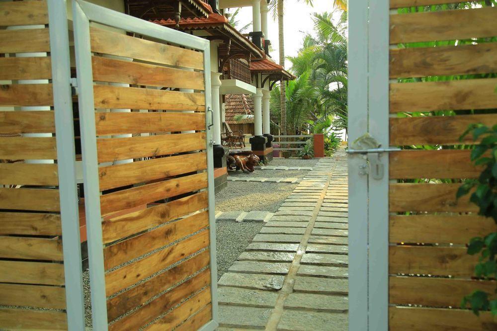 Woodhouse Beach Resort Varkala Dış mekan fotoğraf