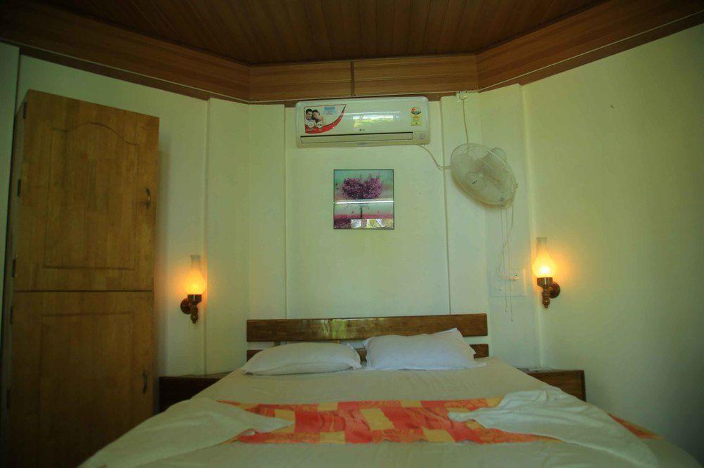 Woodhouse Beach Resort Varkala Dış mekan fotoğraf